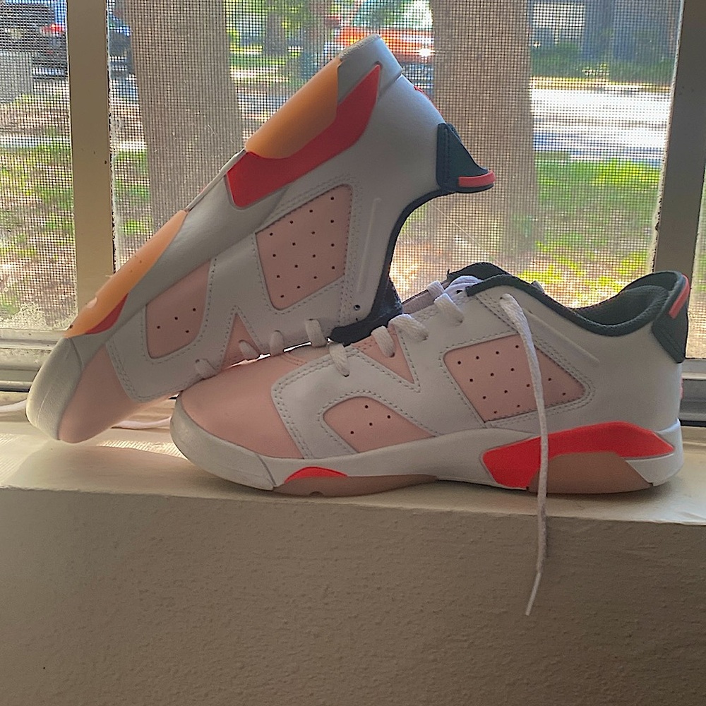 Jordan 6 retro lows white and atmosphere original price 125 my price 100 worn 2x